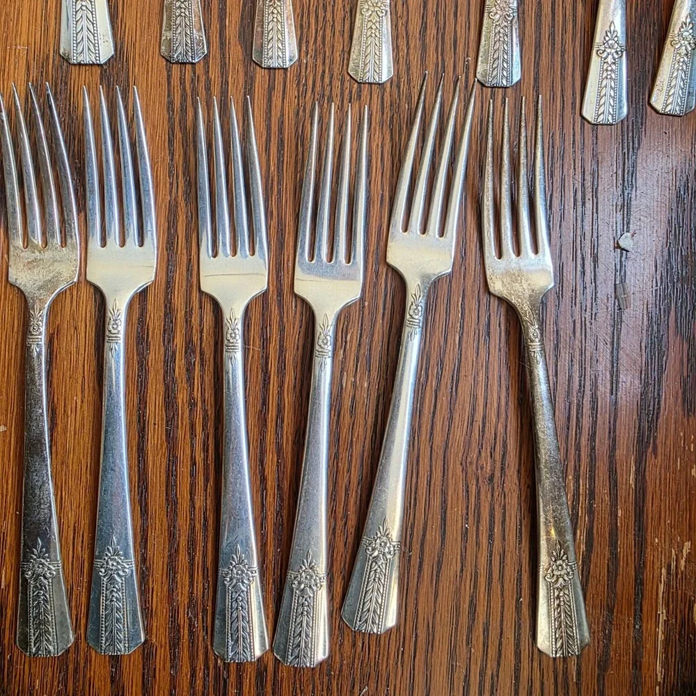 Oneida Vernon Silverplate Flatware Lot Romford 1939 Vintage Deco 39pc Set